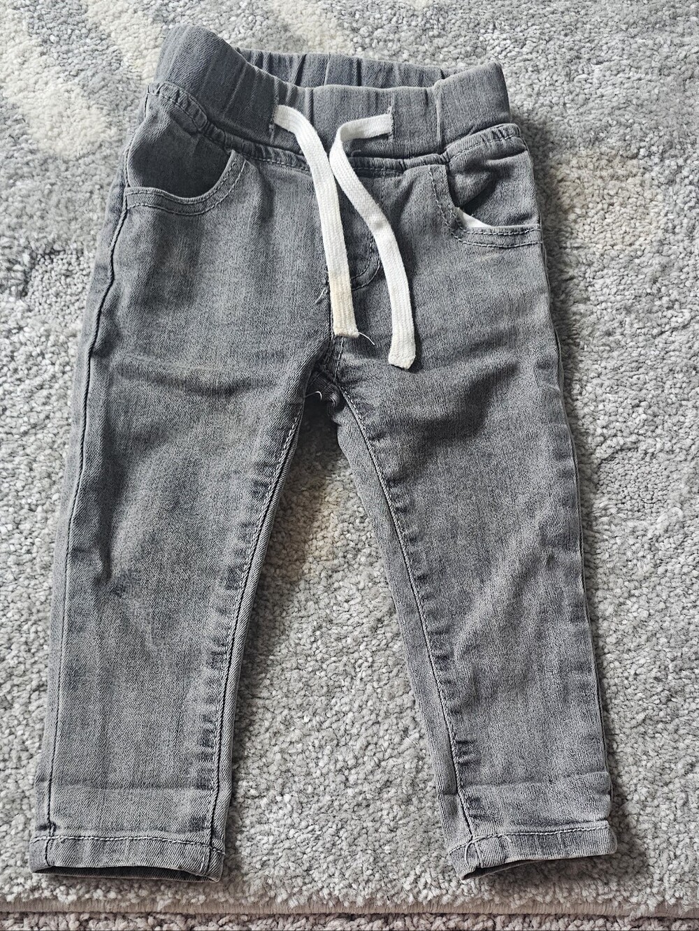 Lily Kids Gray Pull-On Jogger Pants with White Drawstring